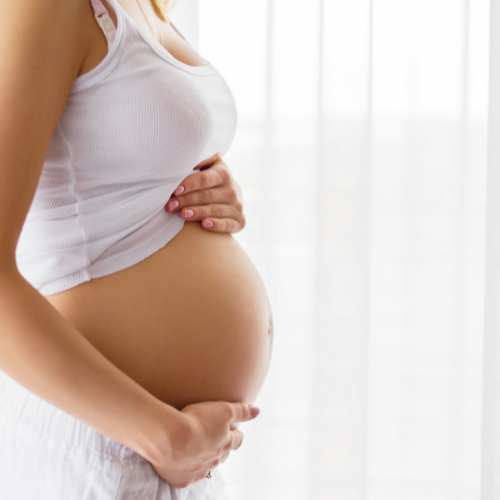 Nutrición y embarazo: estos son los nutrientes que no pueden faltar en tu dieta
